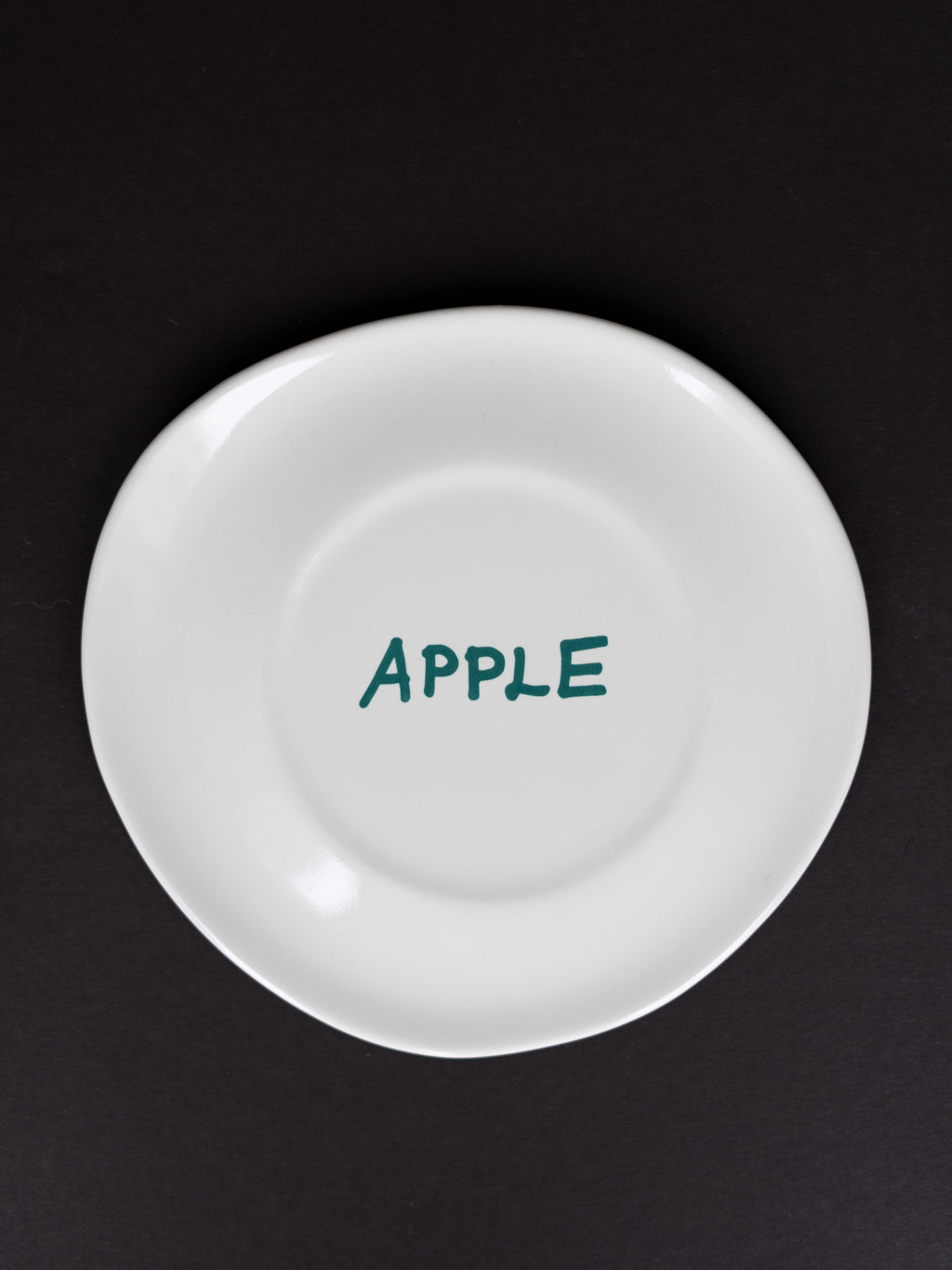 APPLE plate