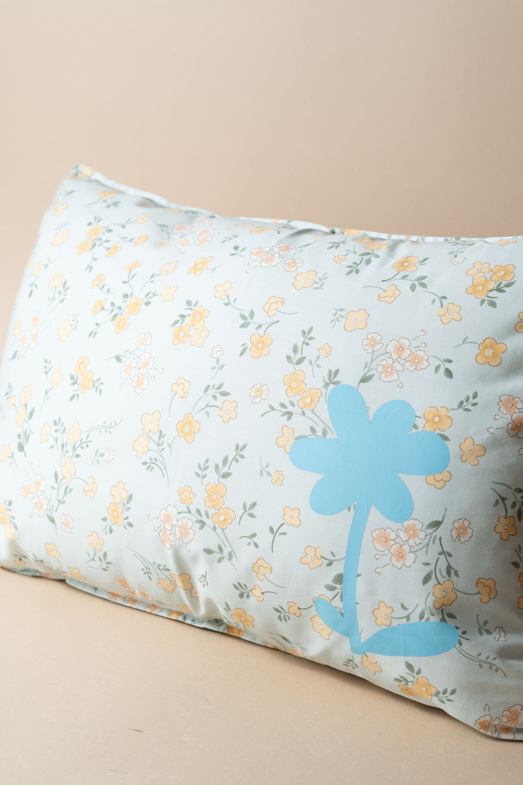Blue flower cushion 60X40CM