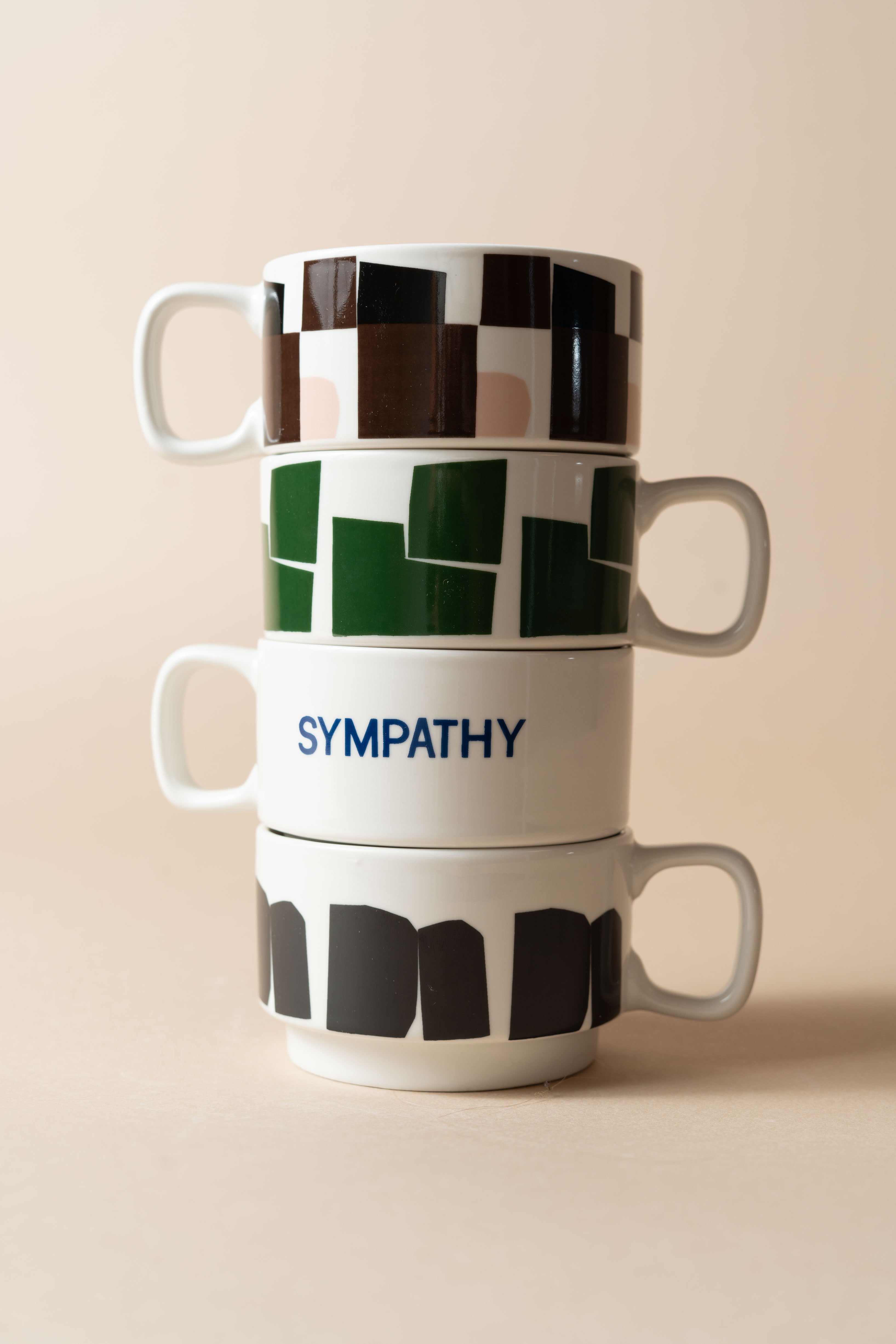 BROWN GRAPHIC MUG