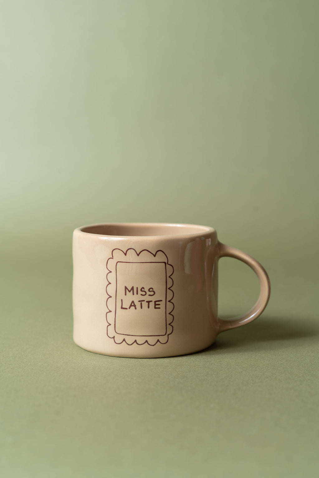 MISS LATTE MUG