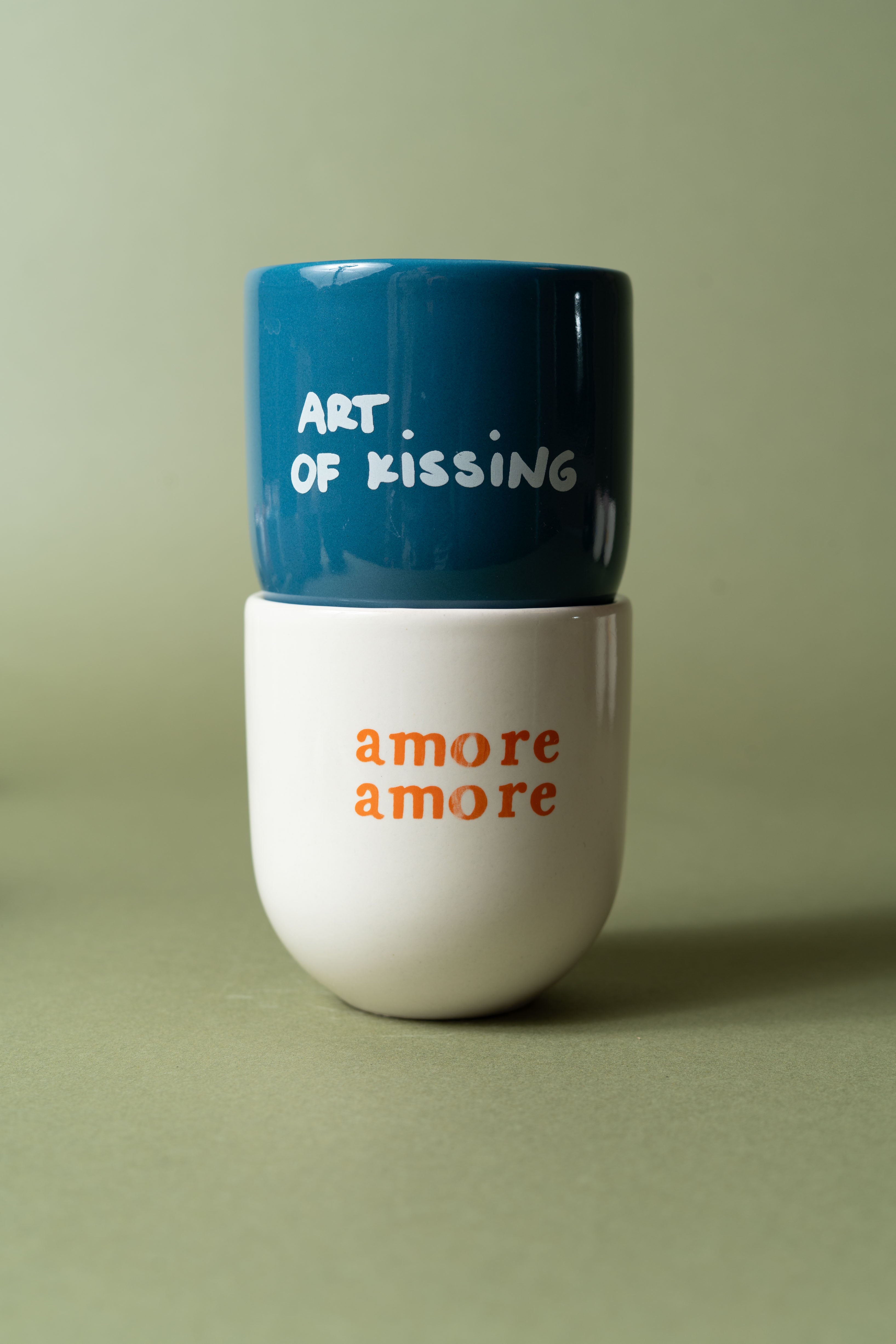 ART OF KISSING MUG