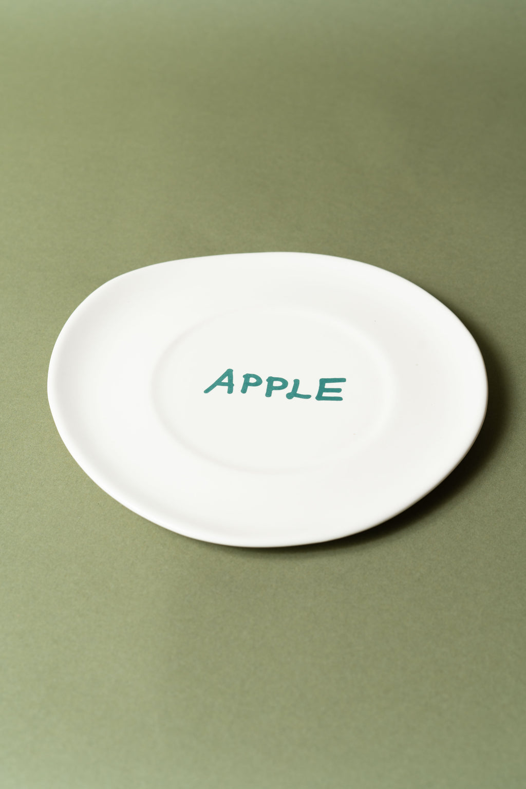 APPLE plate