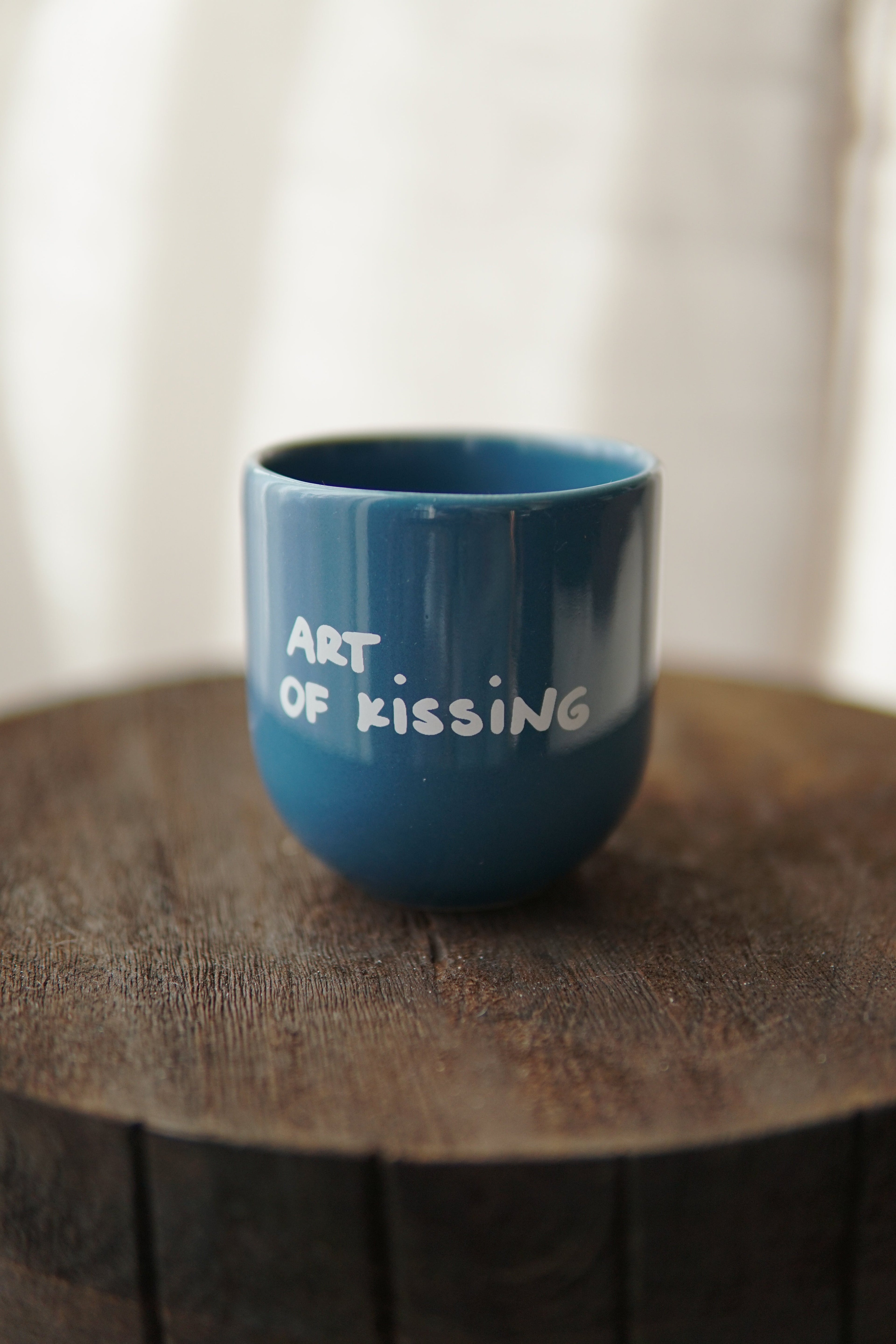 ART OF KISSING MUG