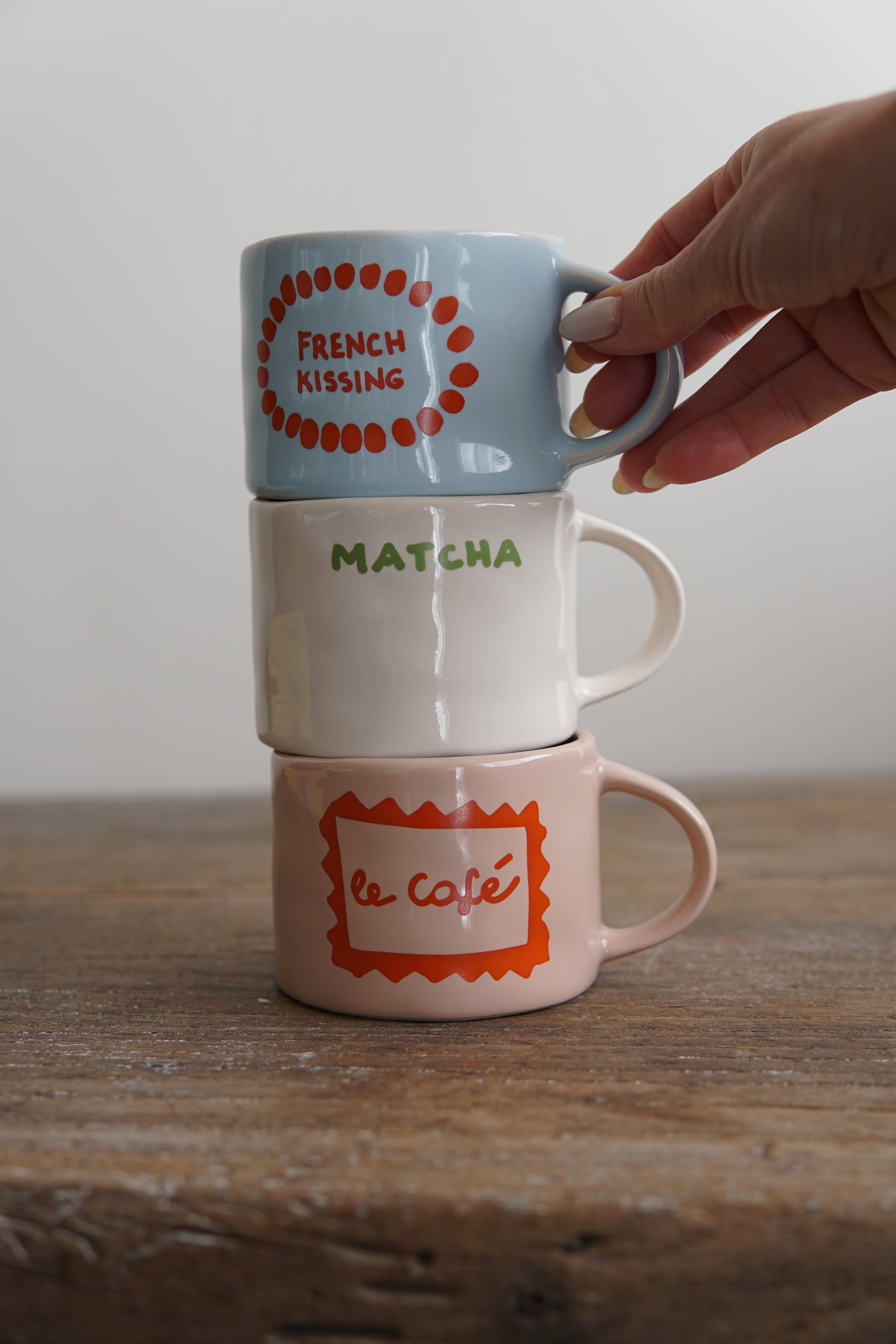 FRENCH KISSING MUG