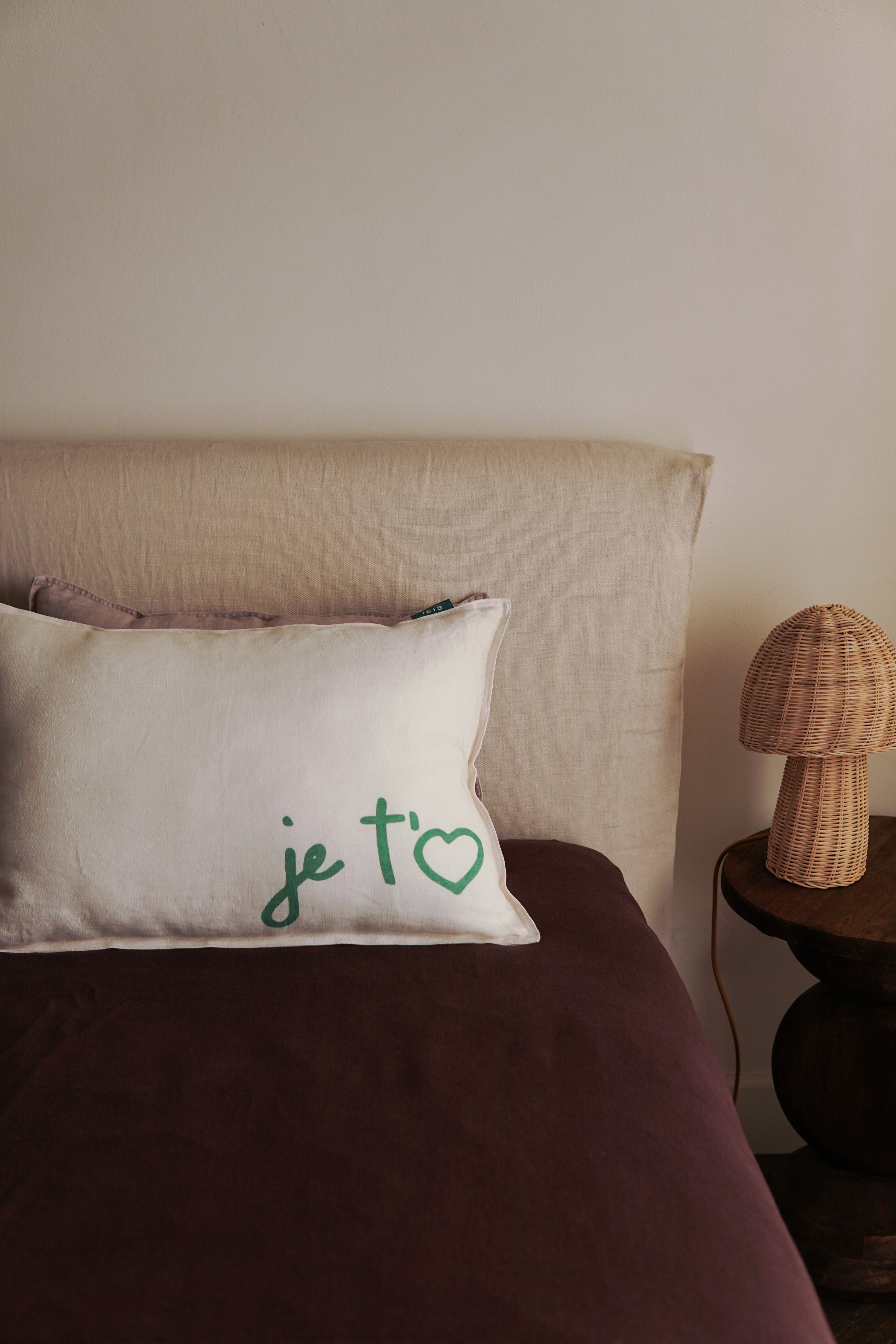 LINEN JE'TAIME CUSHION 40x60 CM