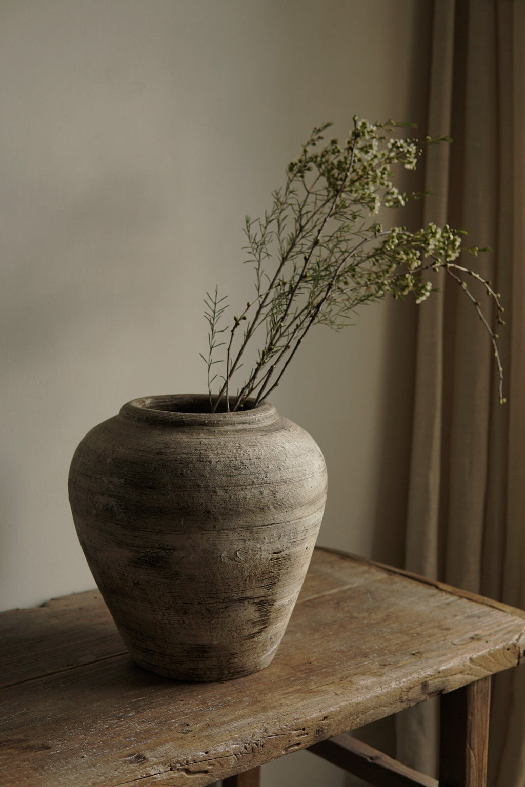 TERRACOTTA VASE MISS ROZI