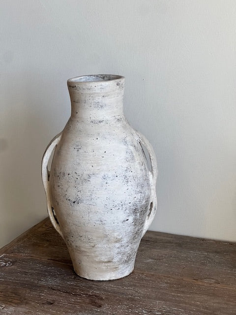 TERRACOTTA VASE MISS IVA