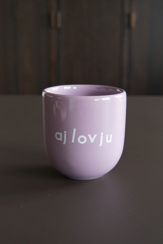 AJLOVJU MUG
